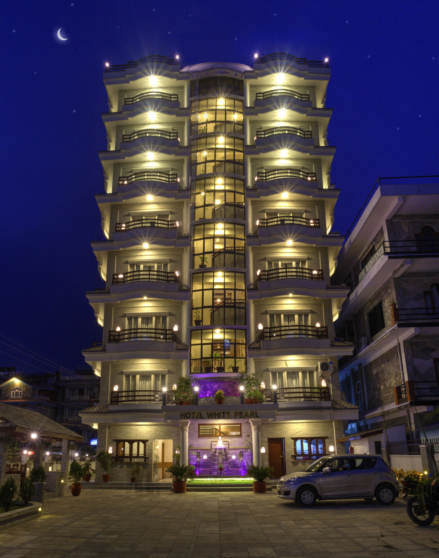 Hotel White Pearl Pokhara Extérieur photo